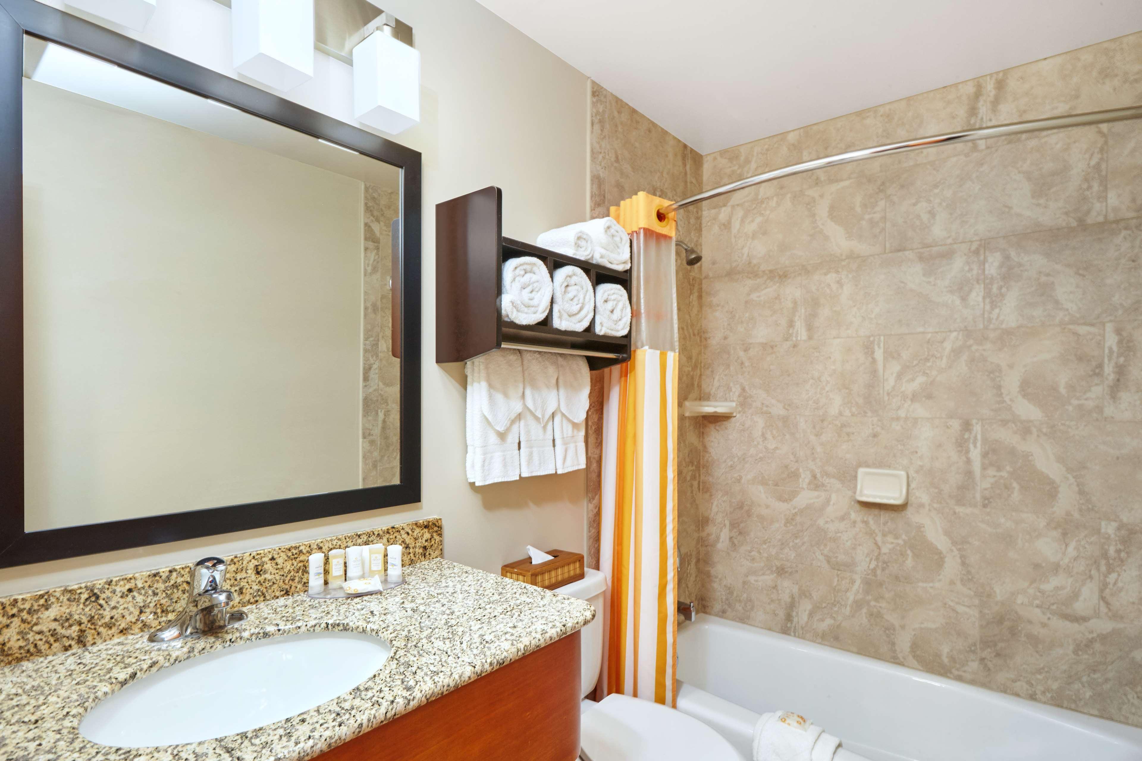 Best Western Plus Hyde Park Chicago Hotel Exterior foto
