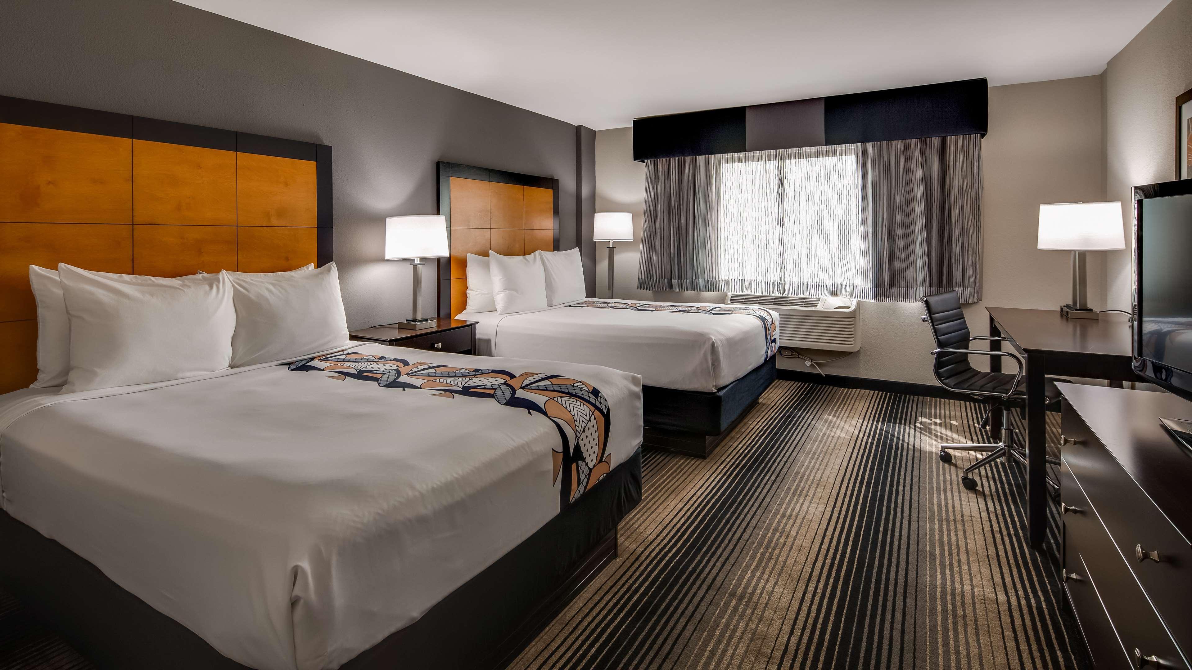 Best Western Plus Hyde Park Chicago Hotel Exterior foto