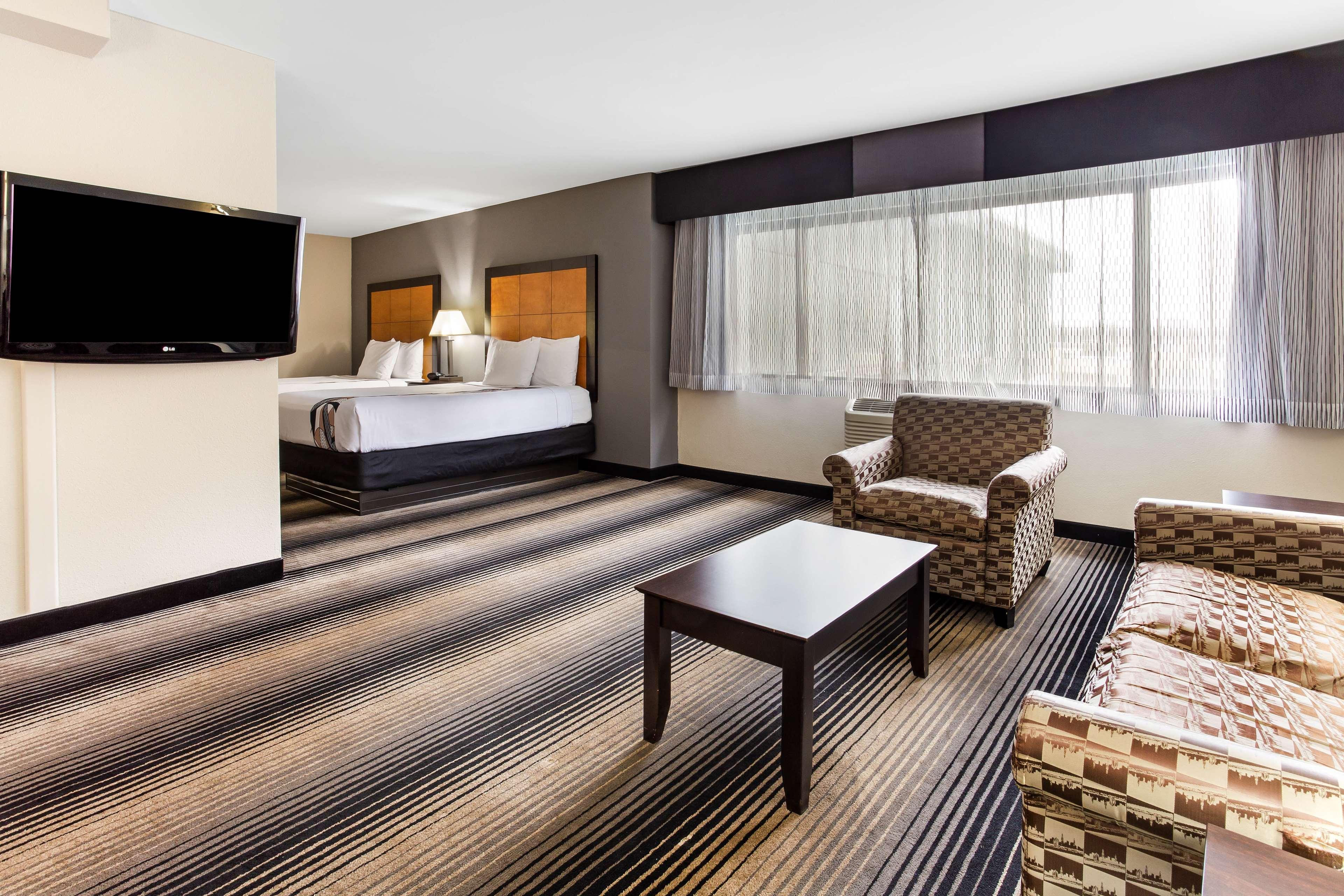 Best Western Plus Hyde Park Chicago Hotel Exterior foto